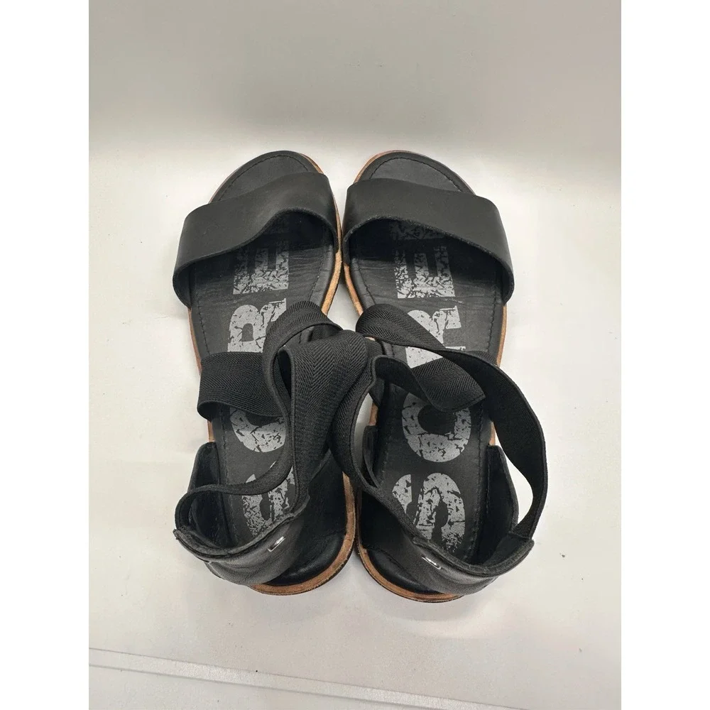 Sorel Ella Flat Black‎ Leather Elastic Strap Sandals Women's 8.5 / EU 39